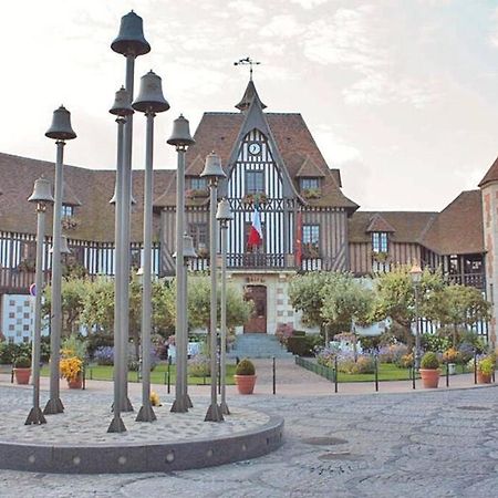 Le Cyrano, Deauville - App. T2 Proche De La Mer ภายนอก รูปภาพ