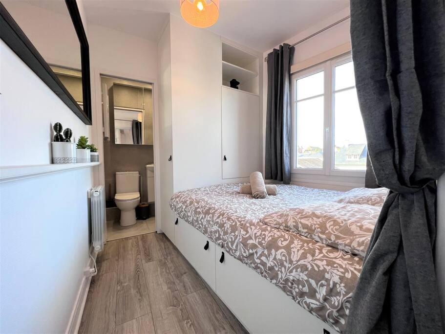Le Cyrano, Deauville - App. T2 Proche De La Mer ภายนอก รูปภาพ