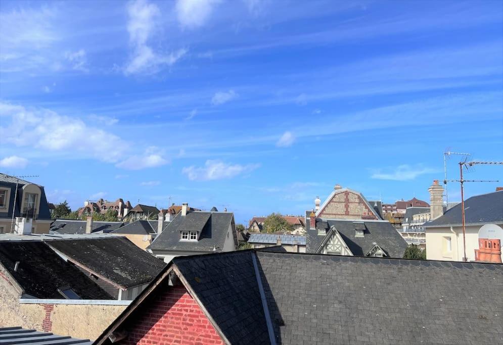 Le Cyrano, Deauville - App. T2 Proche De La Mer ภายนอก รูปภาพ
